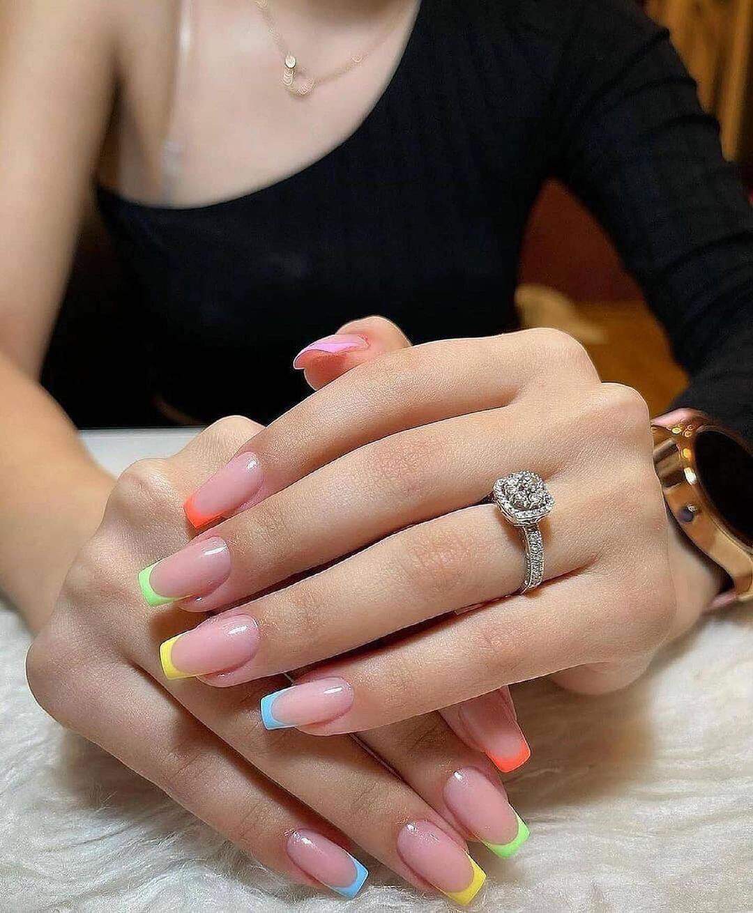 35 Cute Summer Nails To Rock For Women In 2021 images 32
