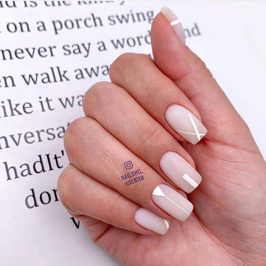 50+ Beautiful Summer Nail Designs For Women In 2021 images 9
