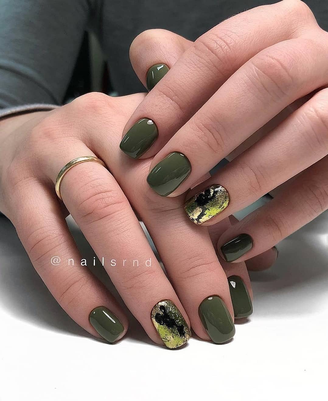 The Fall 2021 Nail Trends To Inspire Your Next Manicure images 15