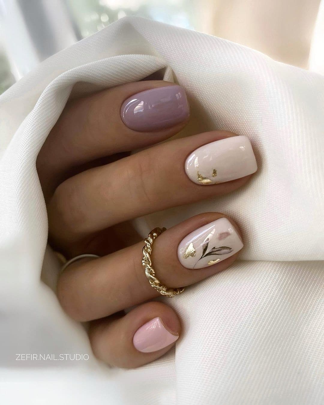 The Fall 2021 Nail Trends To Inspire Your Next Manicure images 25
