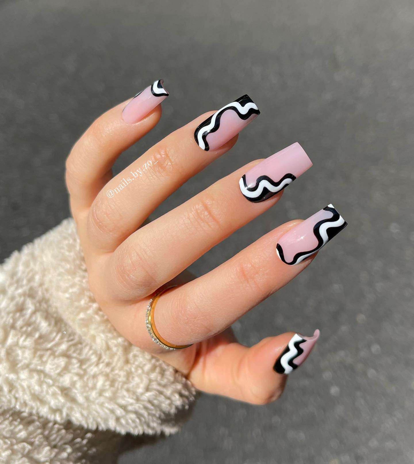 35 Nail Designs For 2022 You’ll Want To Try Immediately images 19