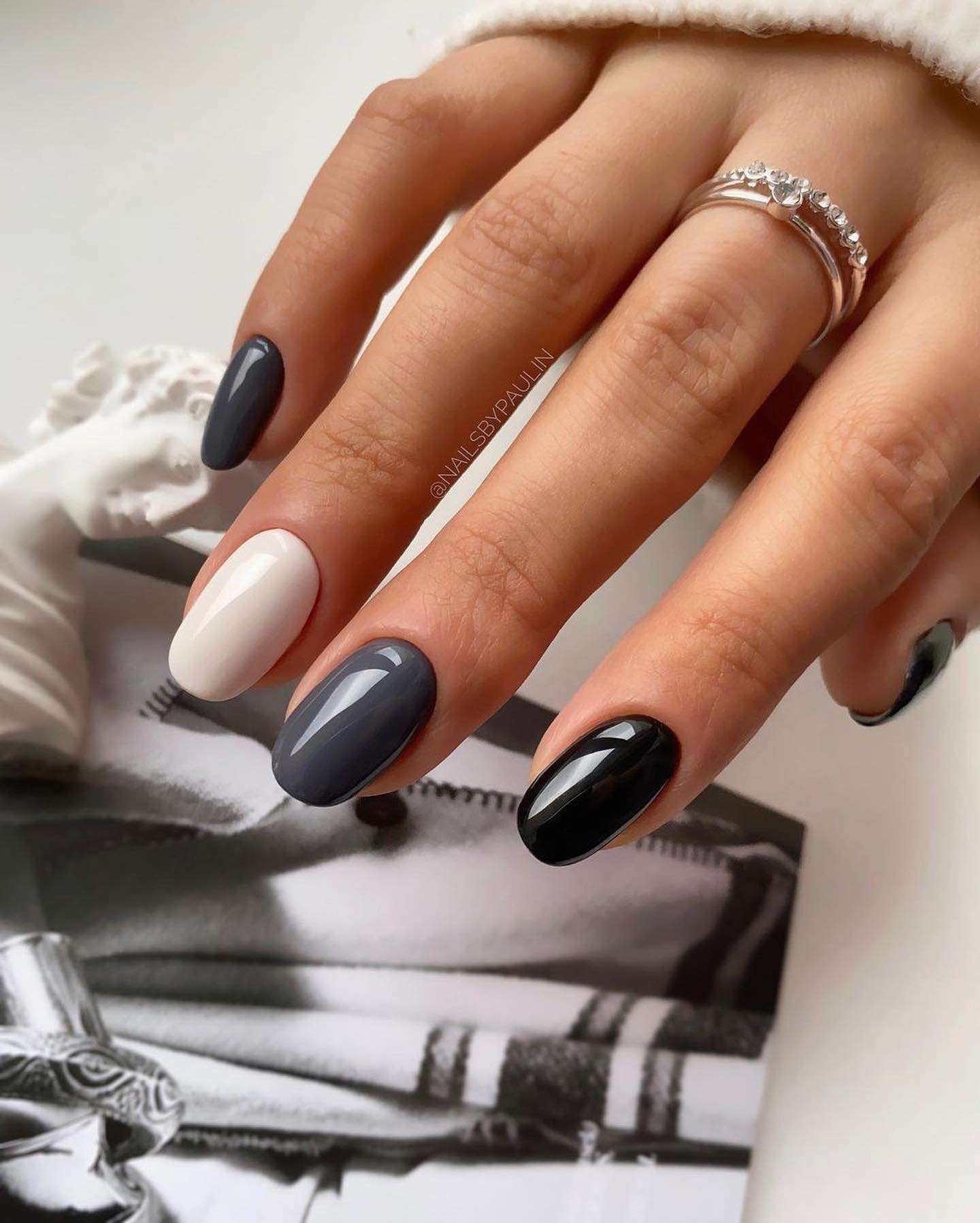 35 Nail Designs For 2022 You’ll Want To Try Immediately images 23