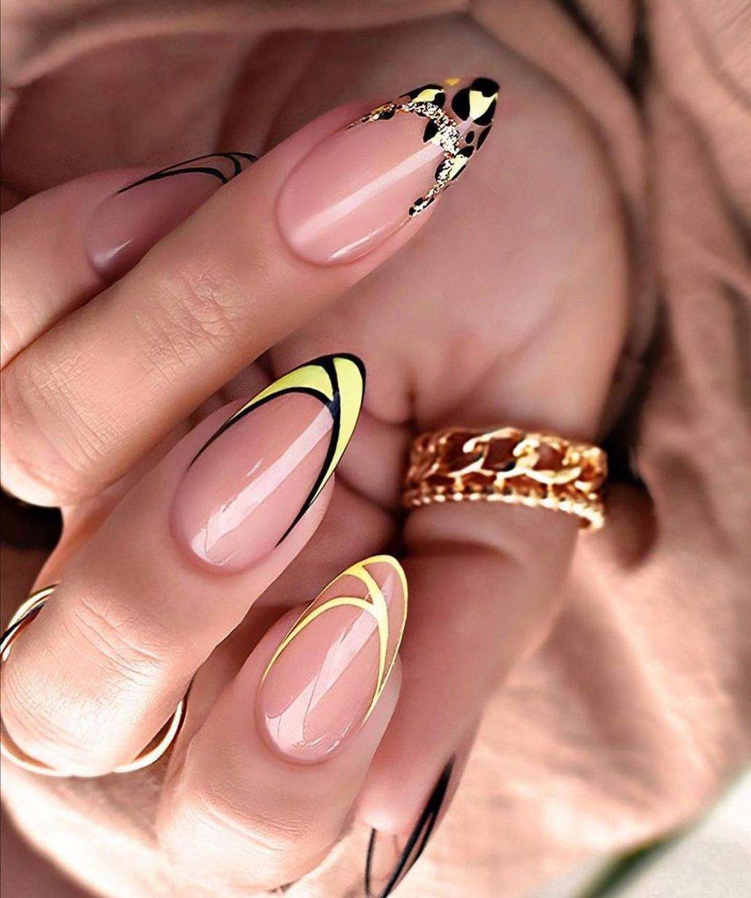 50 Best Nail Designs Trends To Try Out In 2022 images 40