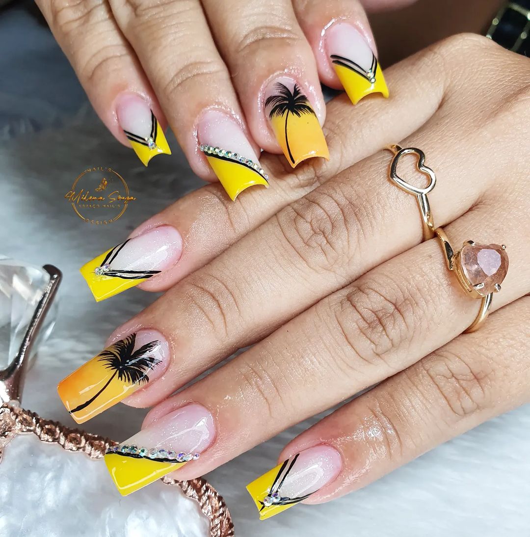 30 Easy Nails & Nail Art Designs To Try In 2022 images 17