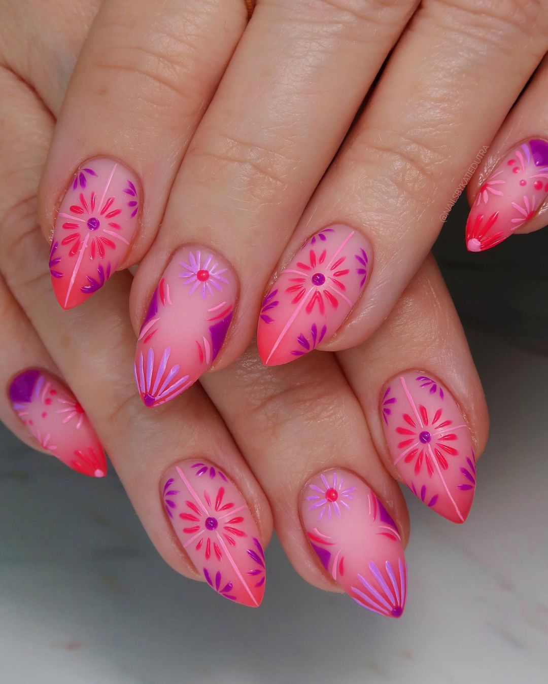 90+ Easy Nails & Nail Art Designs To Try In 2023 images 59