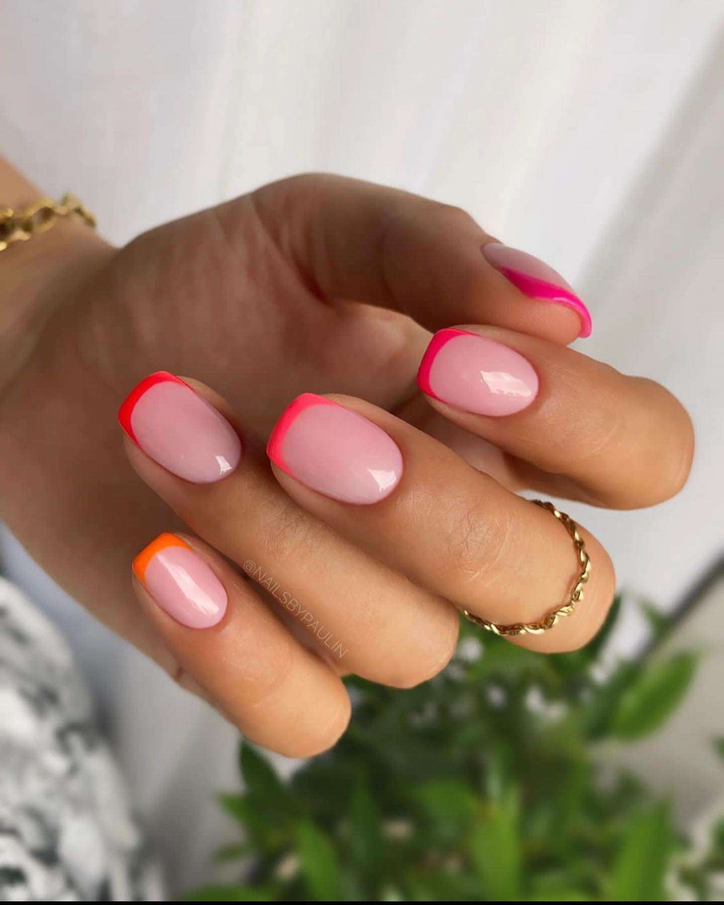 100+ Prettiest Fall Nail Designs And Ideas To Try In 2022 images 75