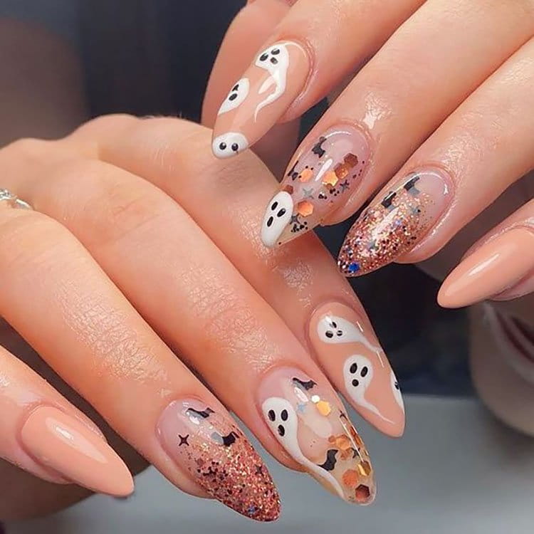 70+ Cool Halloween Nail Ideas Of 2022 images 1