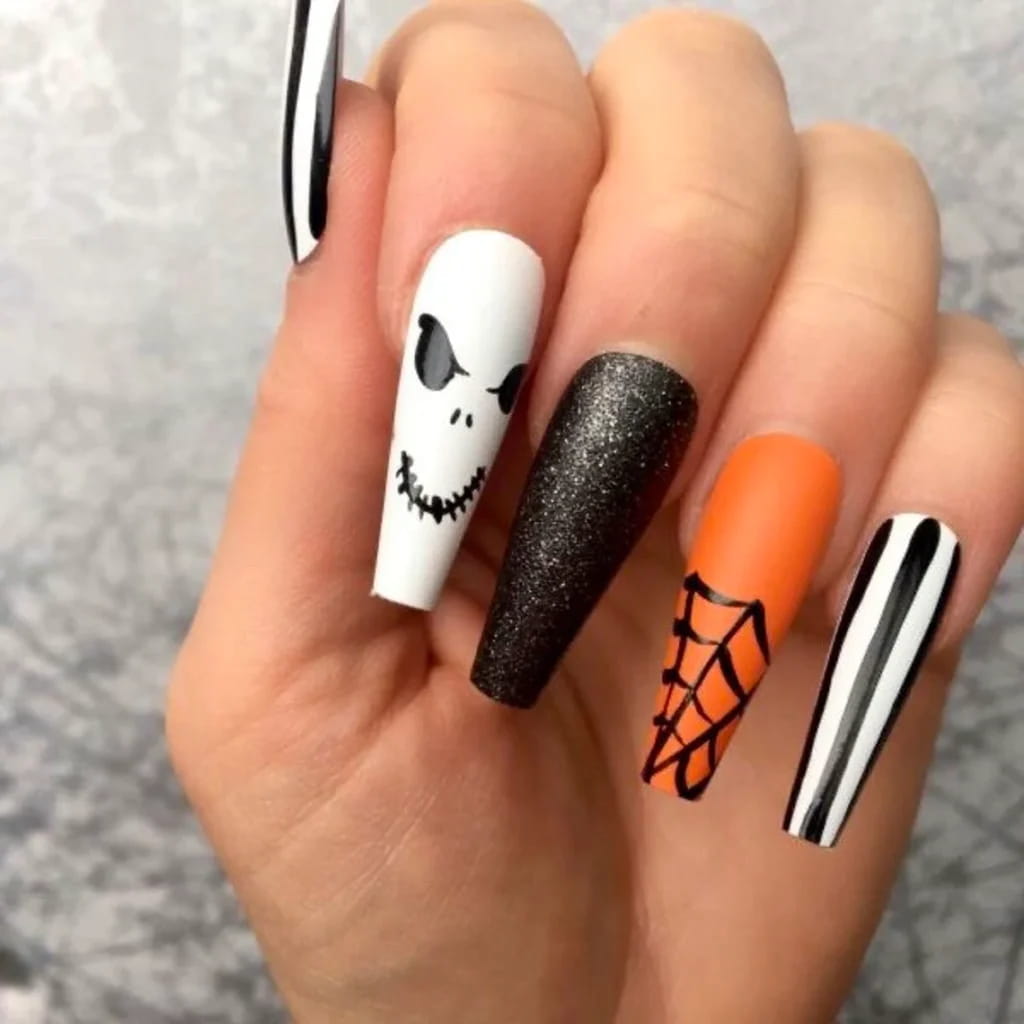 70+ Cool Halloween Nail Ideas Of 2022 images 45