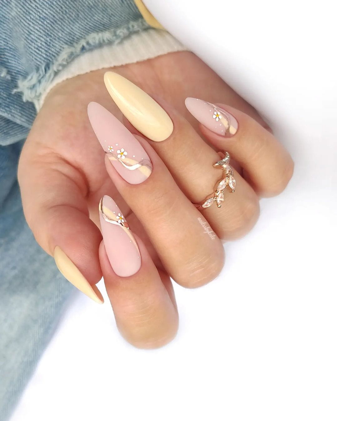 100+ Best 2023 Summer Nail Designs Trends To Inspire You images 8