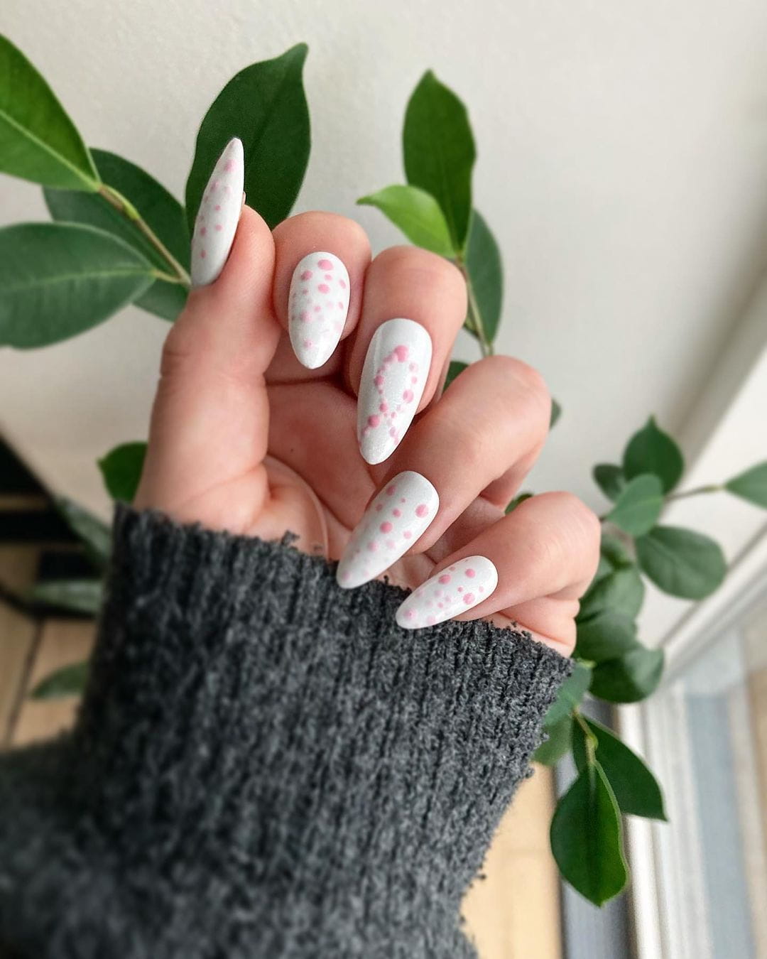 Best Winter Nail Designs And Art Ideas images 39