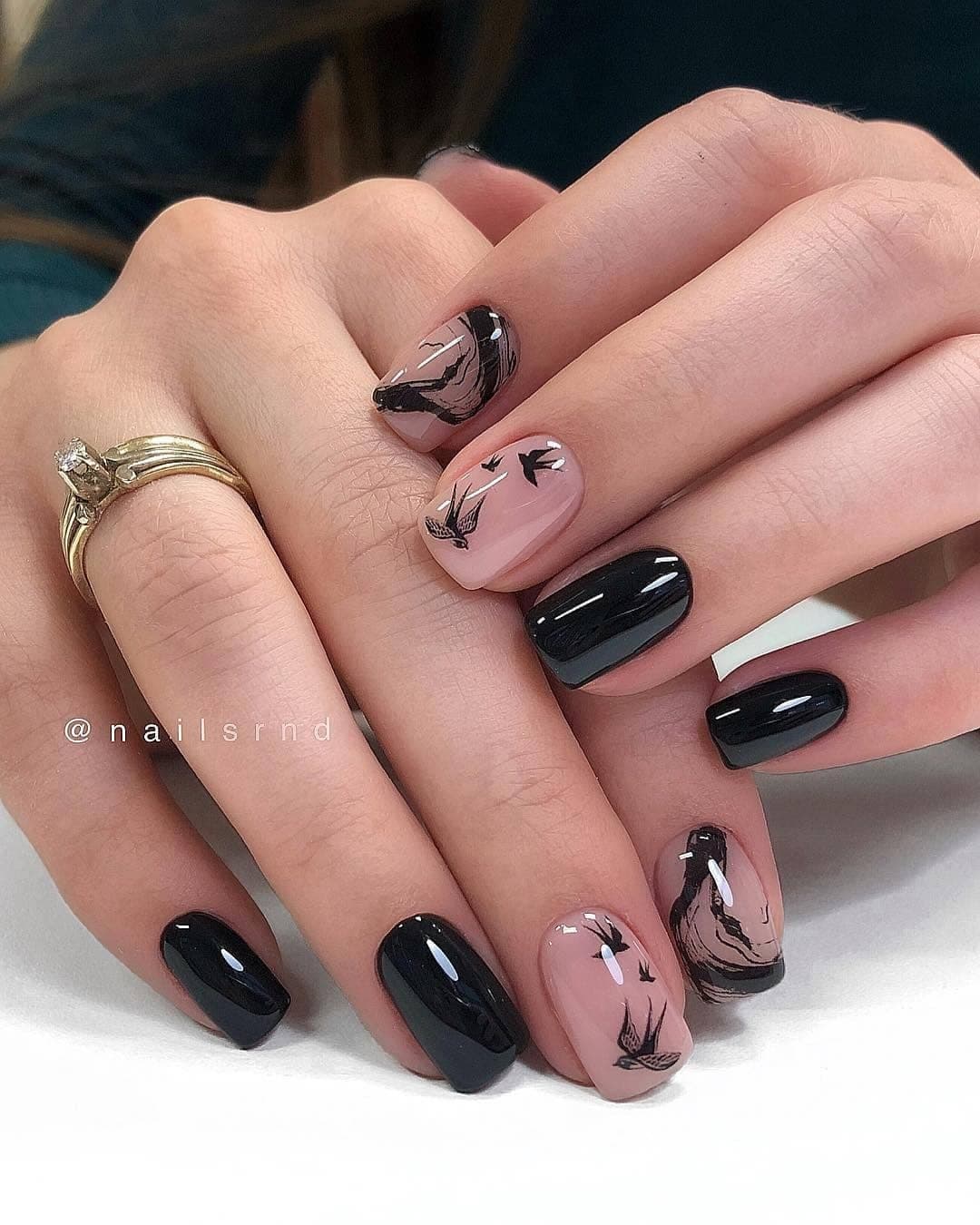 50+ Fall Nail Ideas You’re Going To Obsess Over images 26