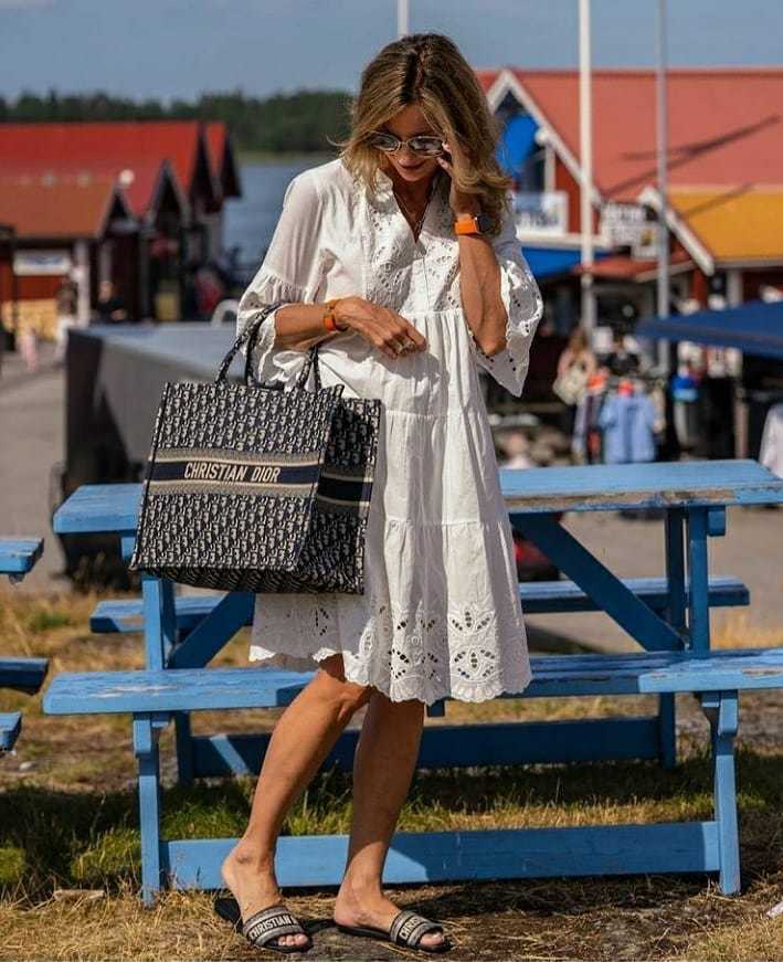 Best Women Fall Street Style Inspiration For 2021 images 28