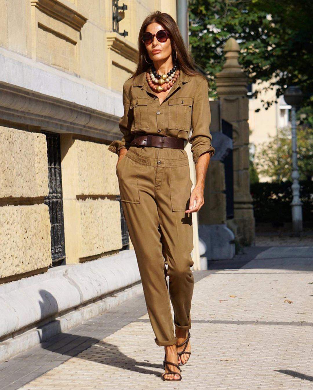 50 Trendy Outfit Ideas To Look More Stylish In 2021 images 17