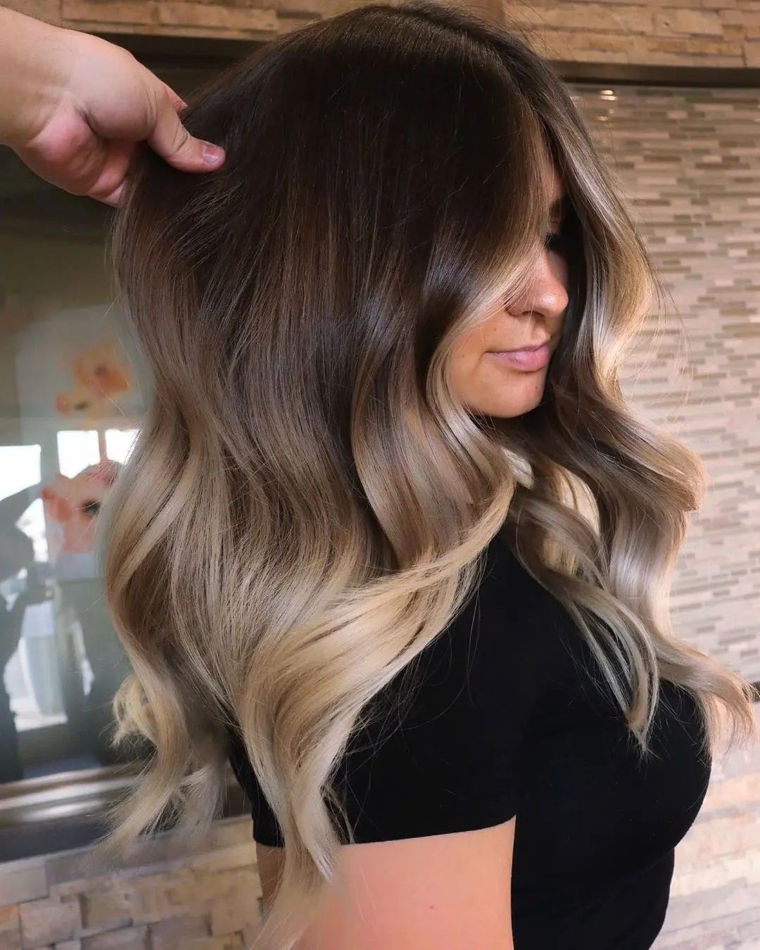 40 Greatest Long Hairstyles For Women With Long Hair In 2021 images 4