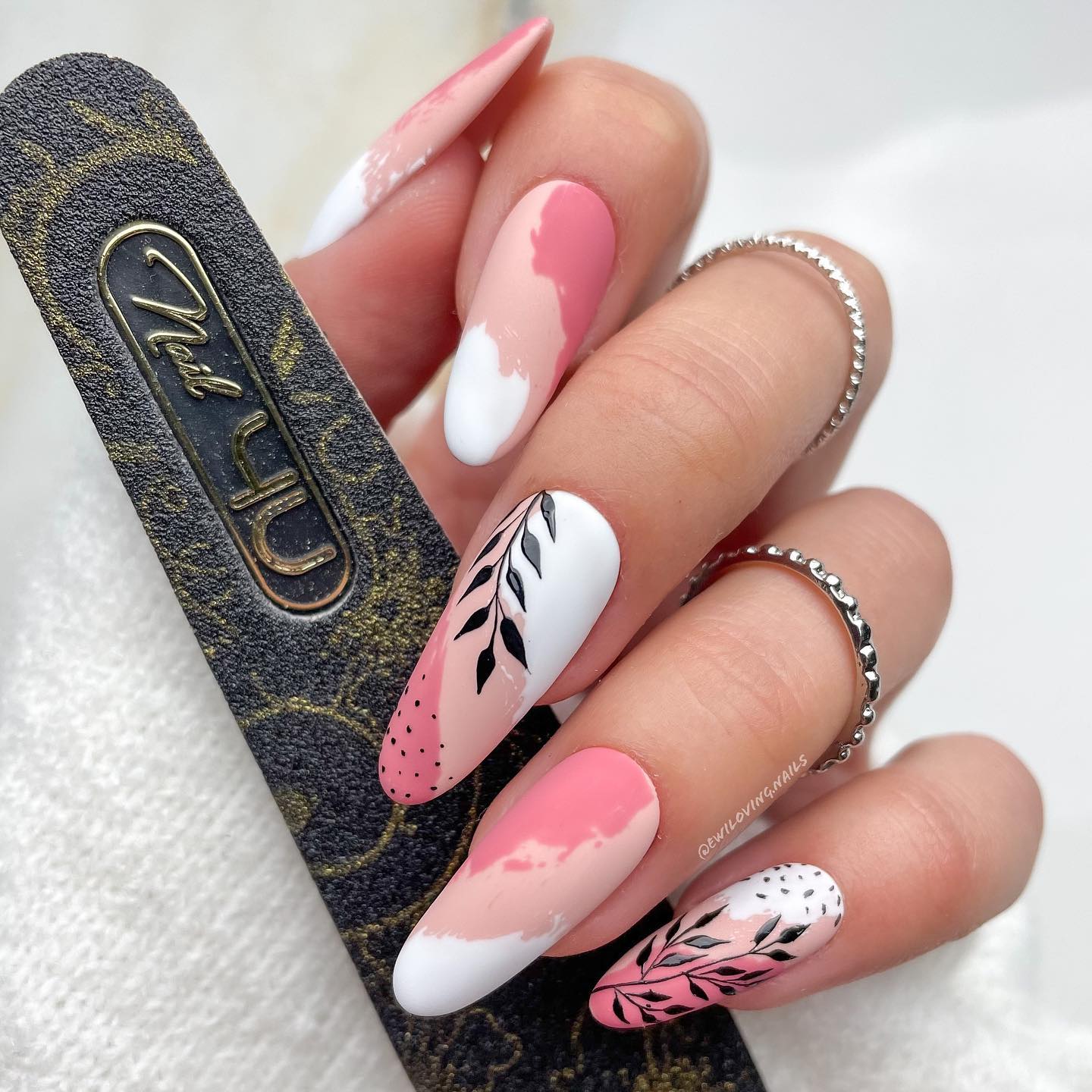 50 Best Nail Designs Trends To Try Out In 2022 images 39