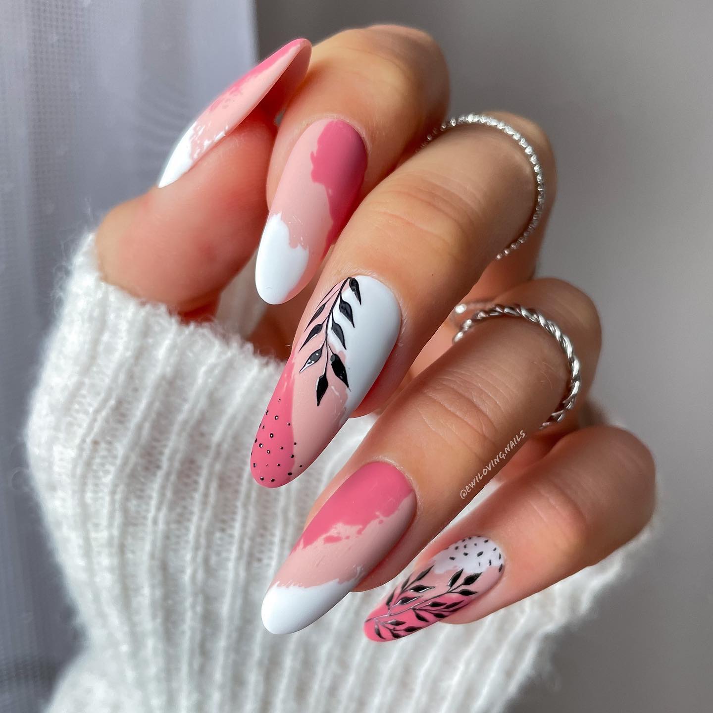 50 Best Nail Designs Trends To Try Out In 2022 images 41