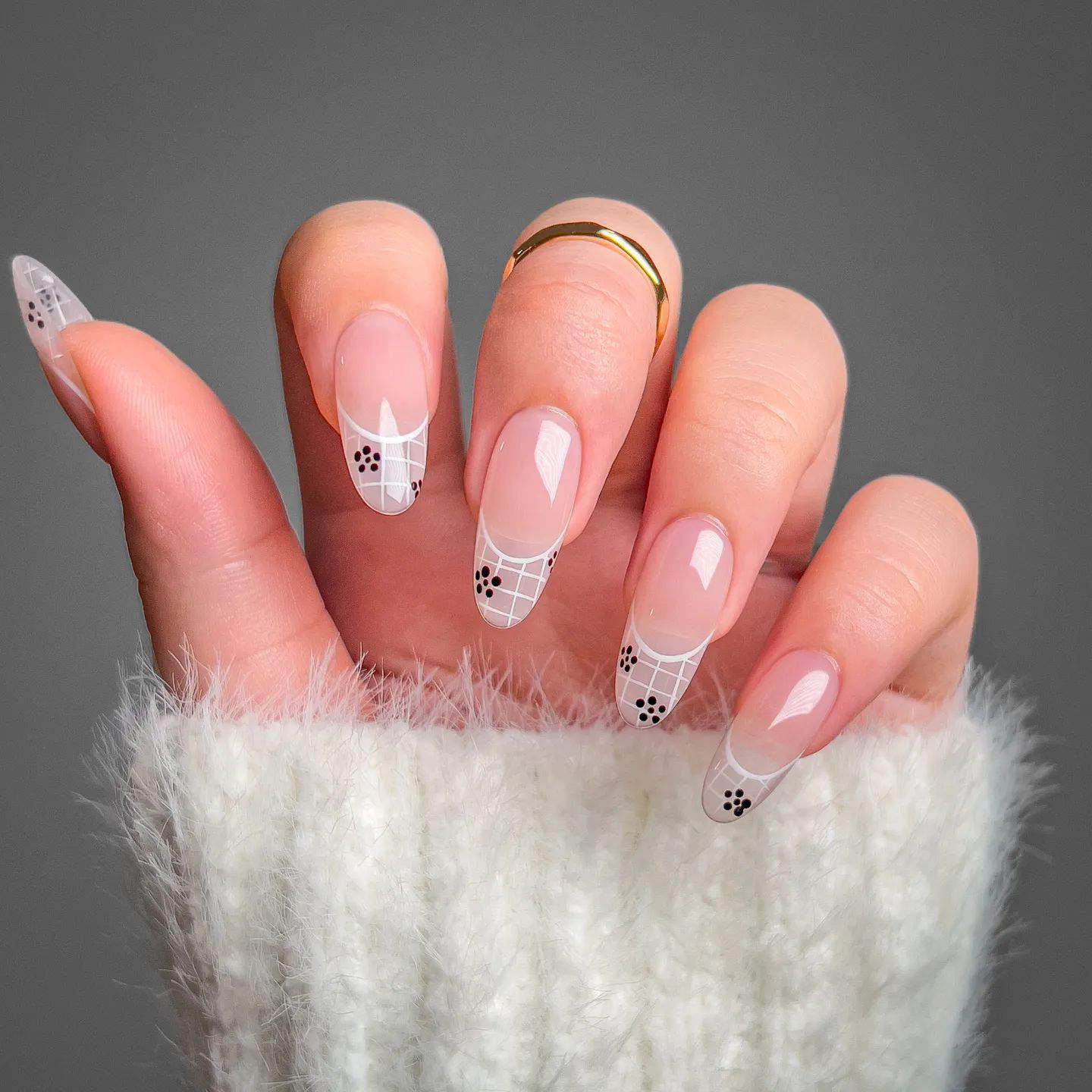 100+ Must Try Fall Nail Art Designs And Nail Ideas images 4