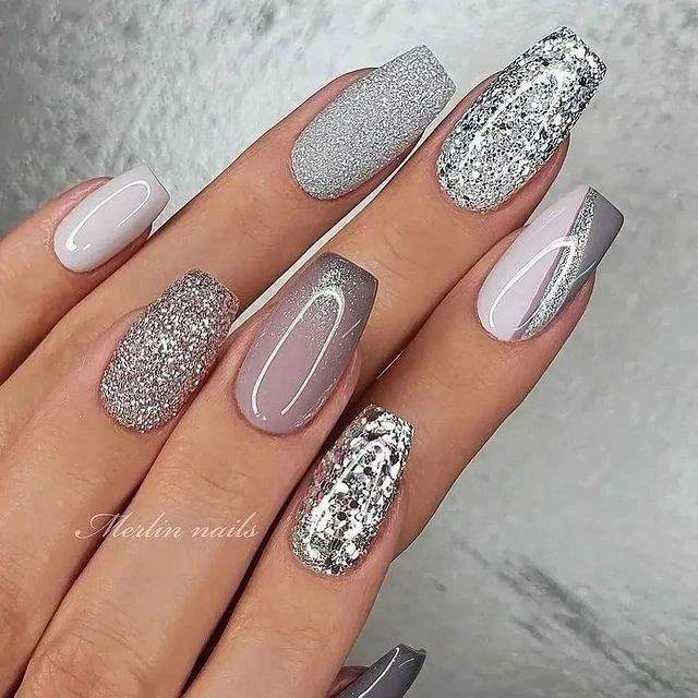 100+ Must Try Fall Nail Art Designs And Nail Ideas images 15