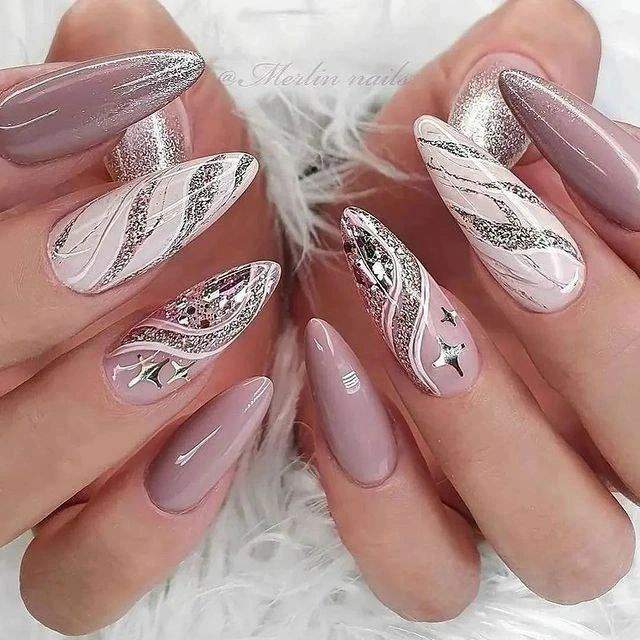 100+ Must Try Fall Nail Art Designs And Nail Ideas images 44
