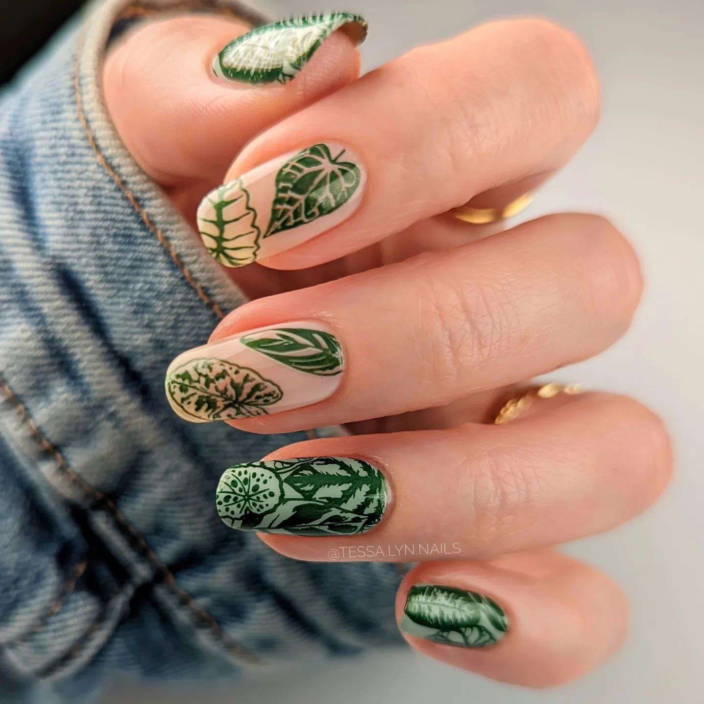 100+ Must Try Fall Nail Art Designs And Nail Ideas images 76