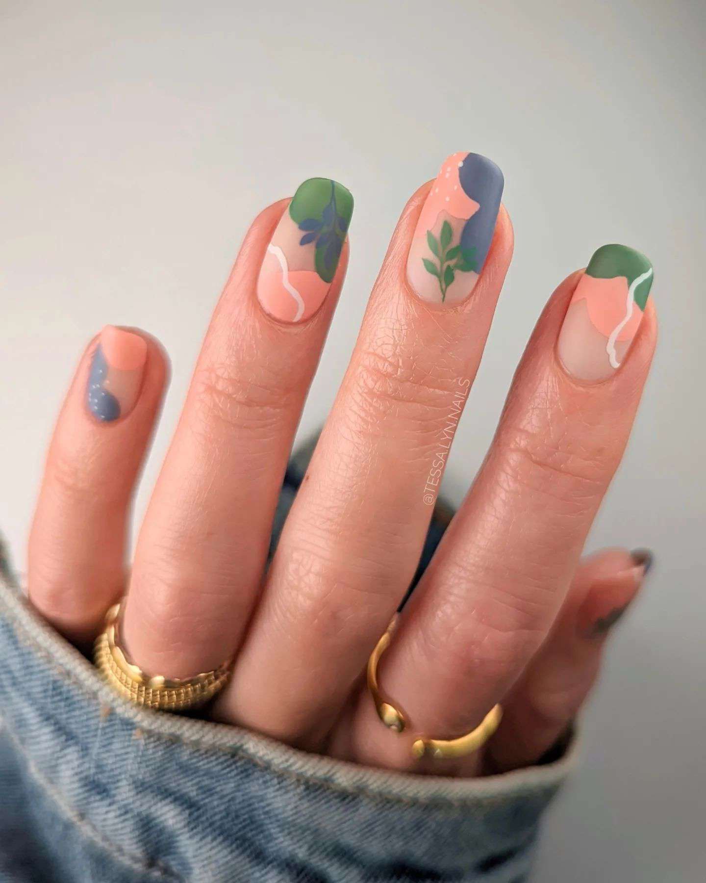 100+ Must Try Fall Nail Art Designs And Nail Ideas images 80
