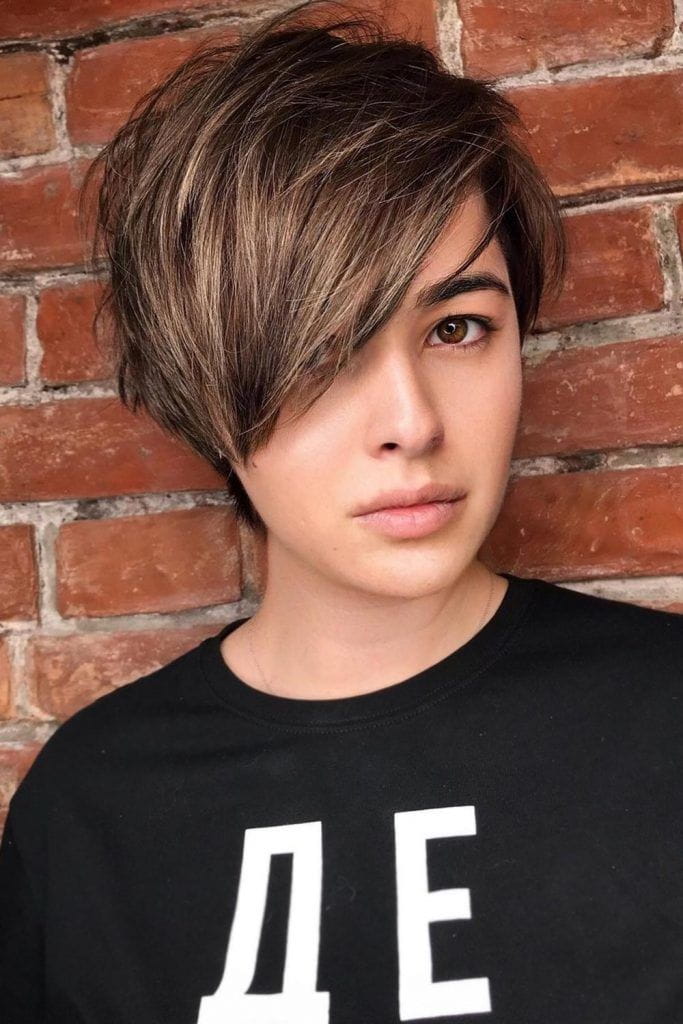 Hottest Short Haircuts For Women images 5