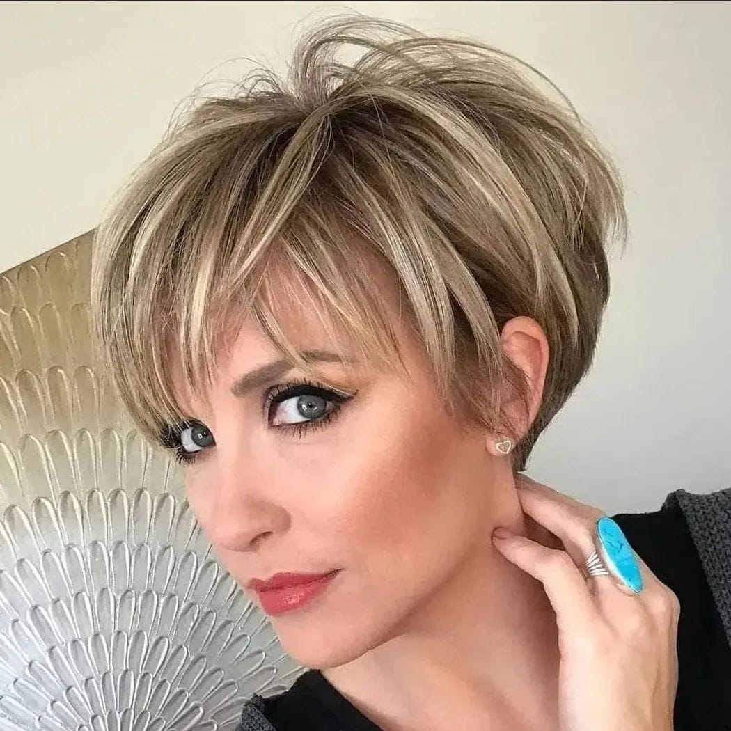 Hottest Short Haircuts For Women images 111