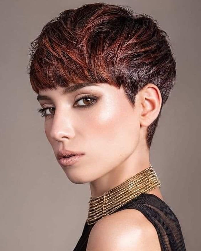 Hottest Short Haircuts For Women images 112