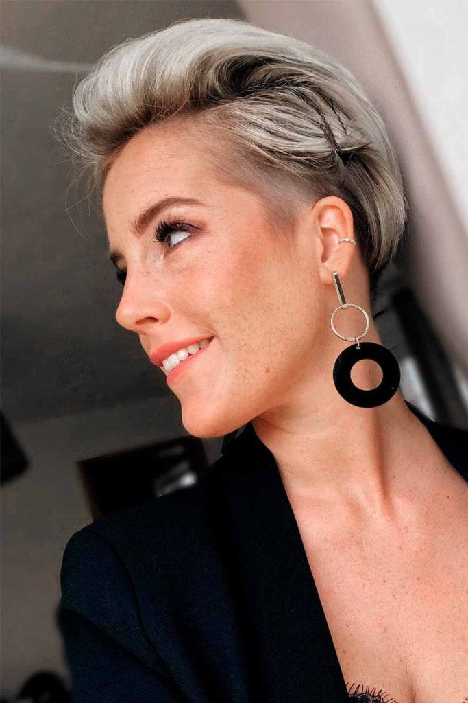 Hottest Short Haircuts For Women images 27