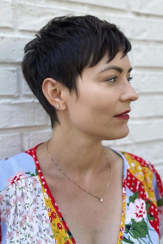 Hottest Short Haircuts For Women images 30