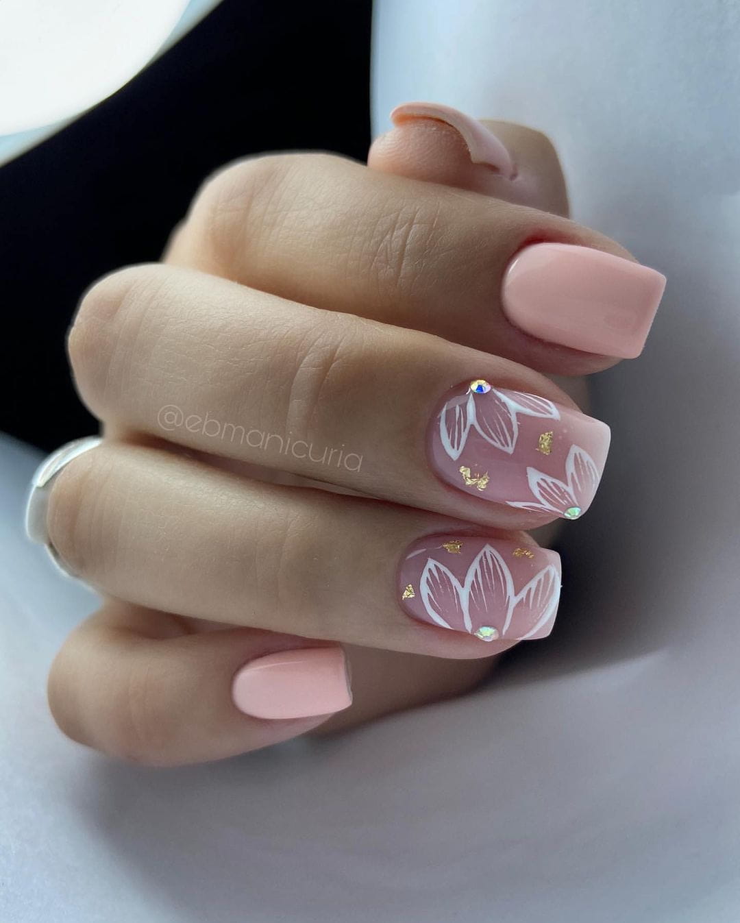 100+ Bright Summer Nails To Inspire You This 2023 images 116
